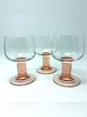 Vintage France Luminarc Champagne Coupes Set Of 3 Peach Pink Stem French Barware